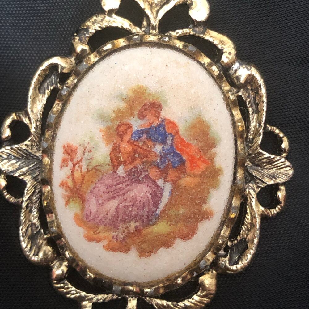 Vtg Limoges Fragonard Couple Cameo Brooch relief Carving Porcelain Filagree